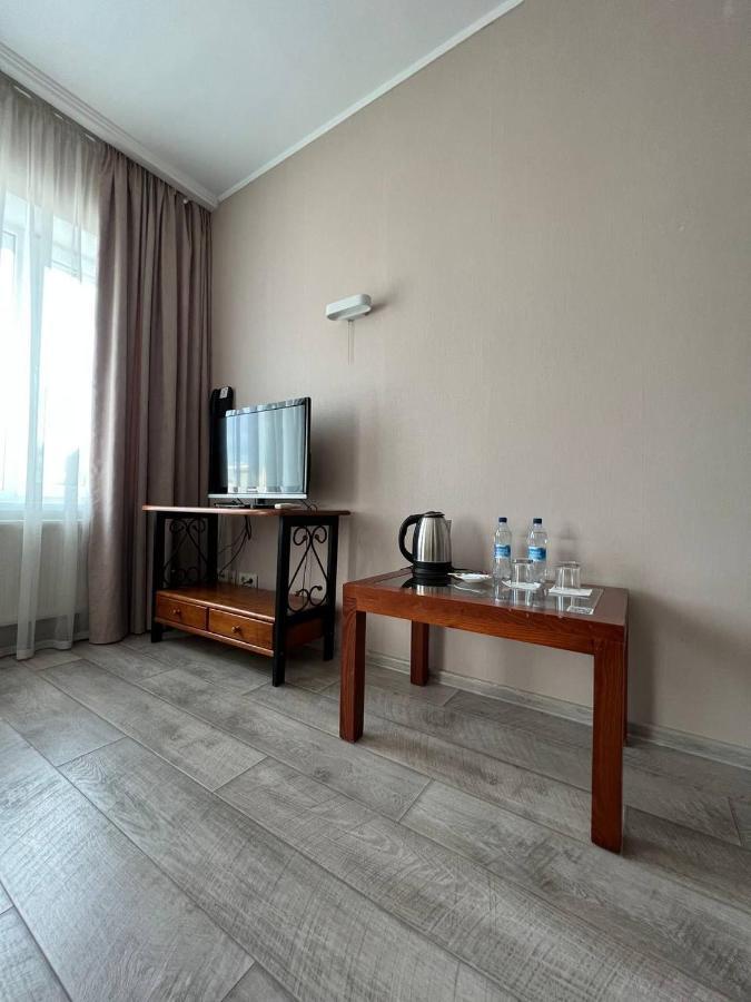 Pallada Hotel Ternopil Luaran gambar